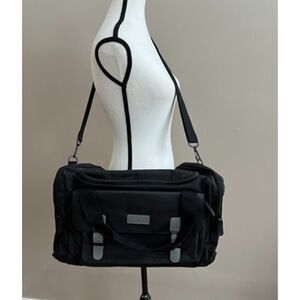 NWT Bella Russo canvas travel duffle in dark gray